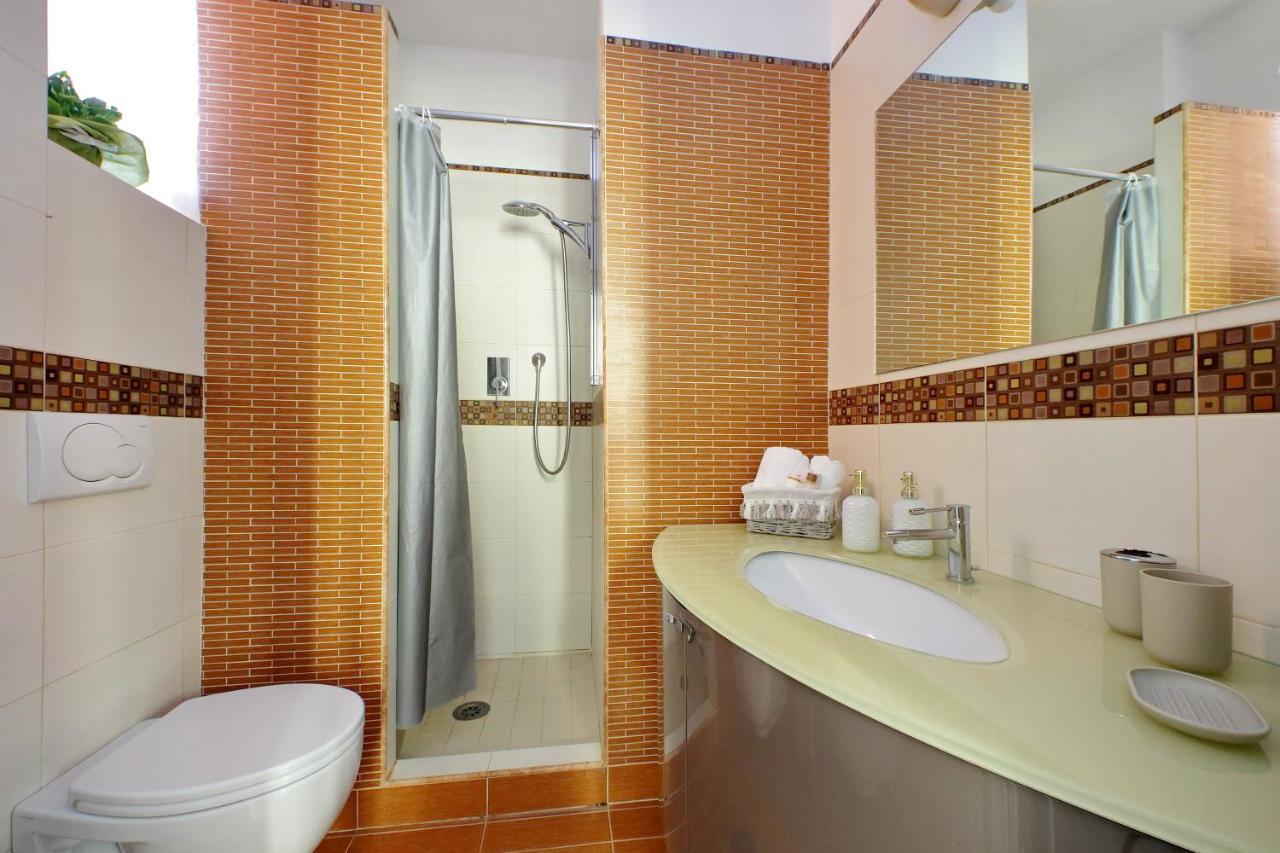 Luxury Apartment Vaticano-S'Peter Basilica - Netflix Wifi - Aircond 로마 외부 사진