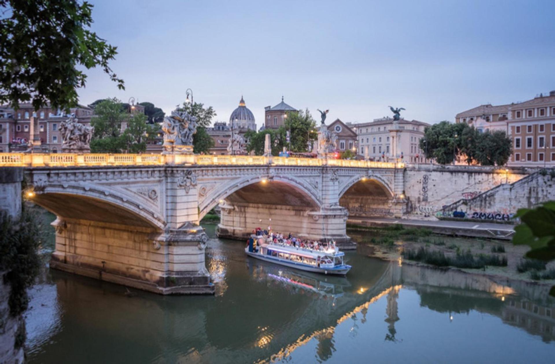 Luxury Apartment Vaticano-S'Peter Basilica - Netflix Wifi - Aircond 로마 외부 사진