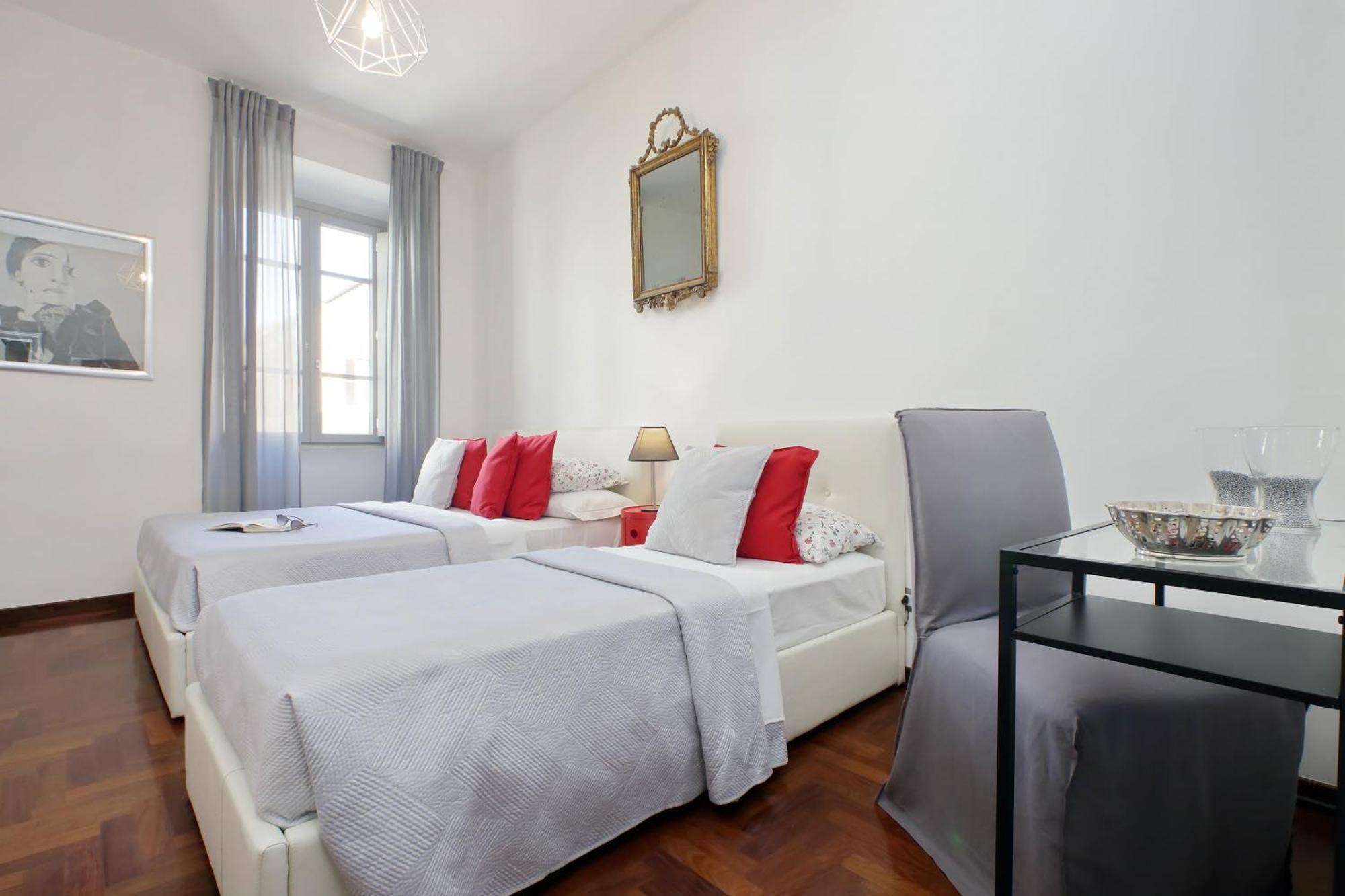 Luxury Apartment Vaticano-S'Peter Basilica - Netflix Wifi - Aircond 로마 외부 사진